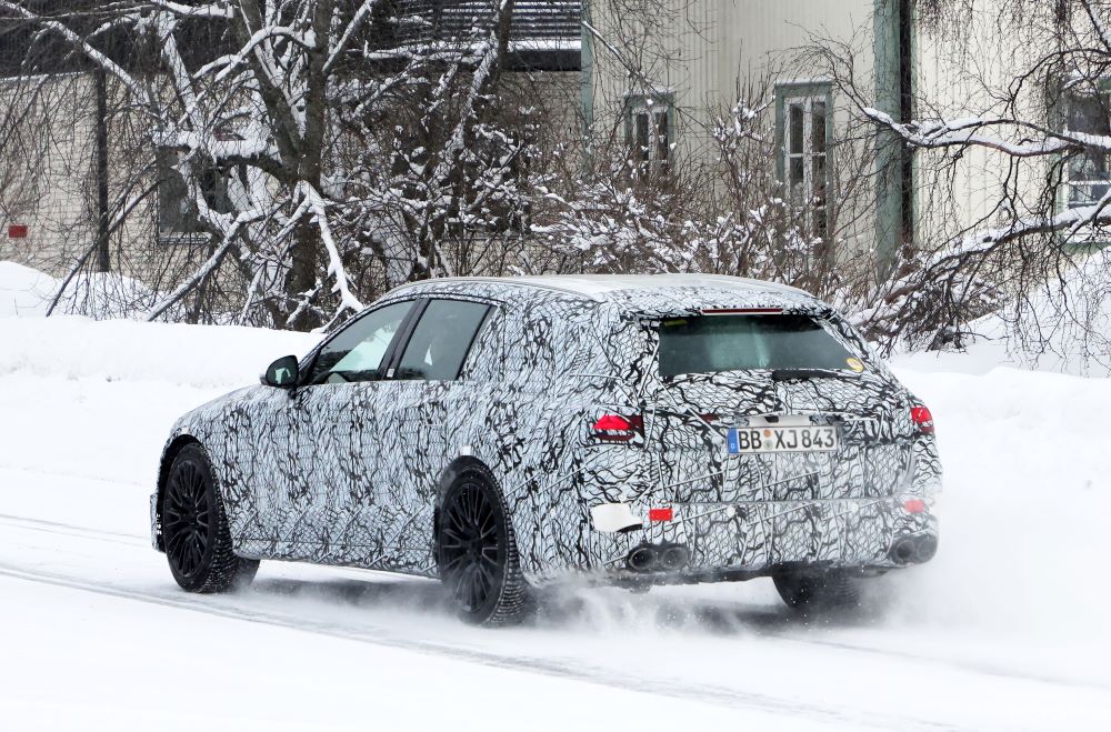 Mercedes AMG E53 Wagon 19 Motor16