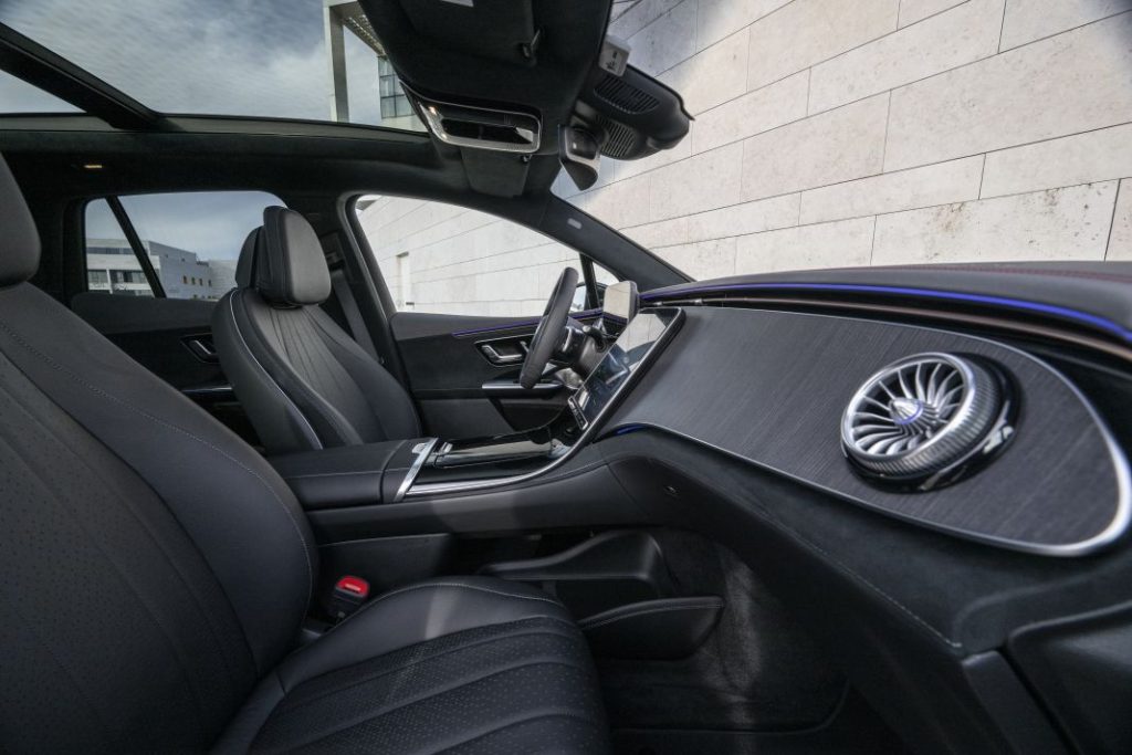 Mercedes GLE SUV 12 Motor16