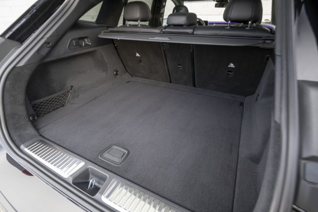 Mercedes GLE SUV 15 Motor16