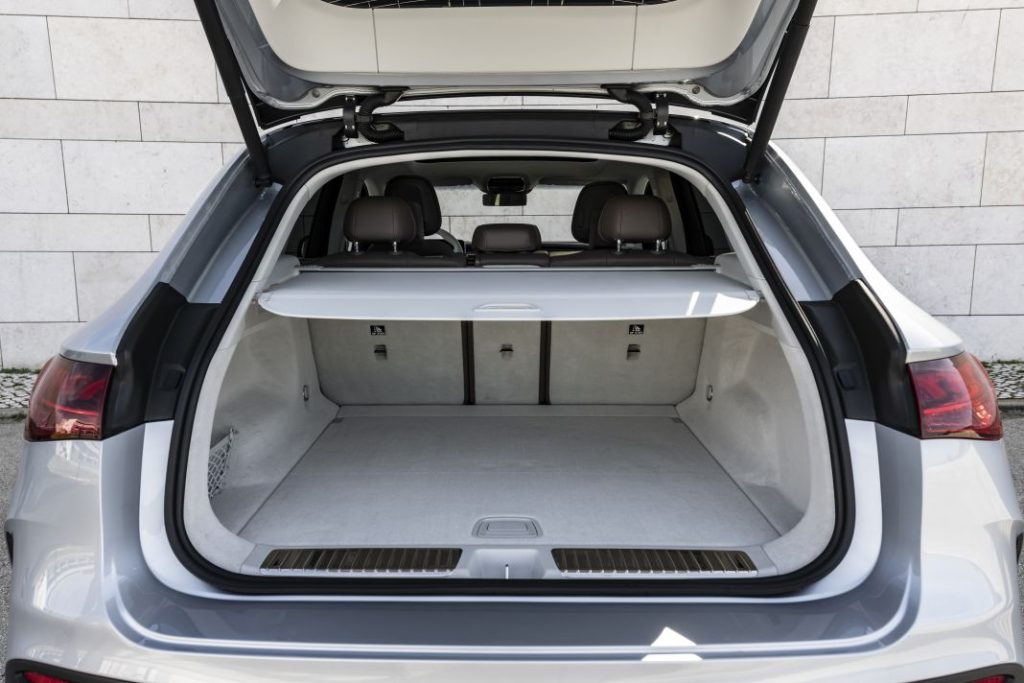 Mercedes GLE SUV 30 Motor16