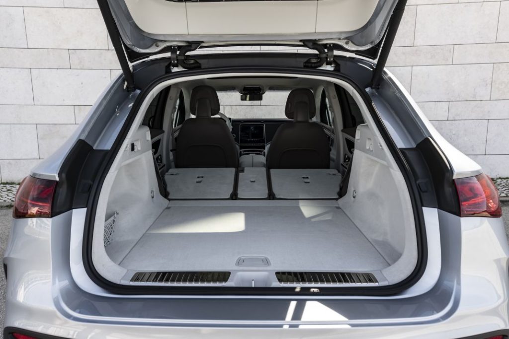 Mercedes GLE SUV 31 Motor16