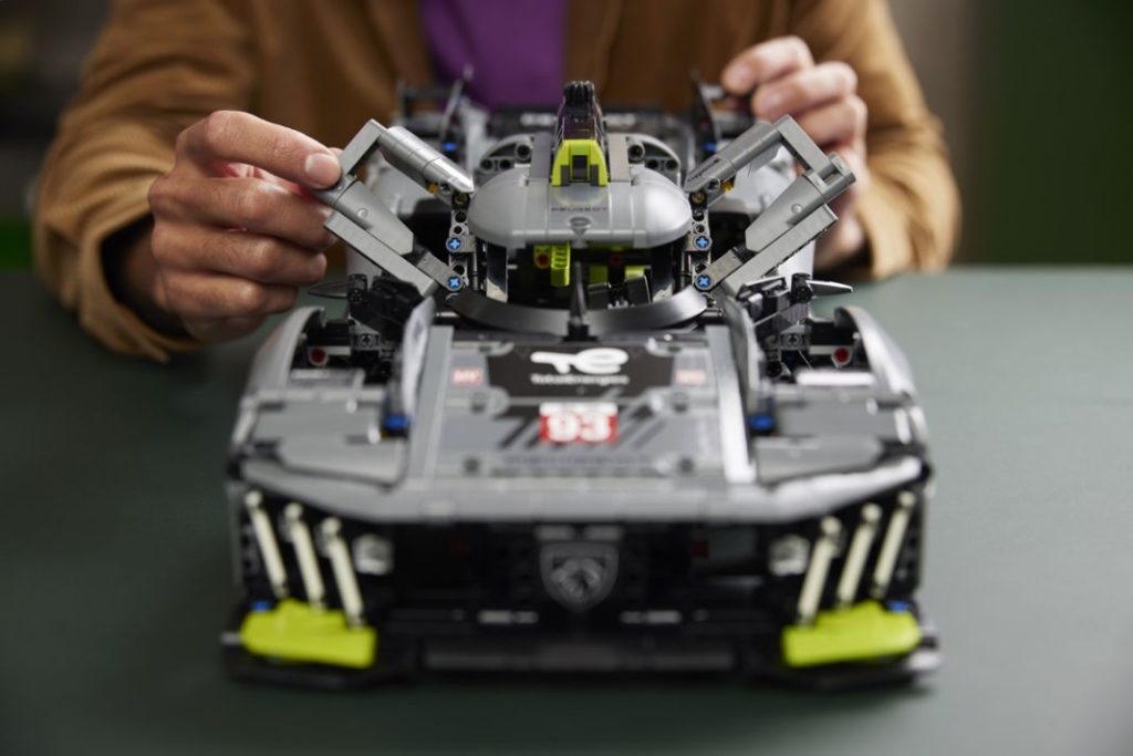 Peugeot 9X8 Lego5 1 Motor16