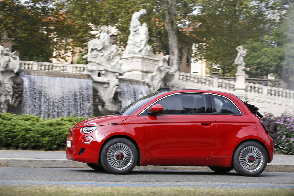 2023 fiat 500e urban range 19 Motor16