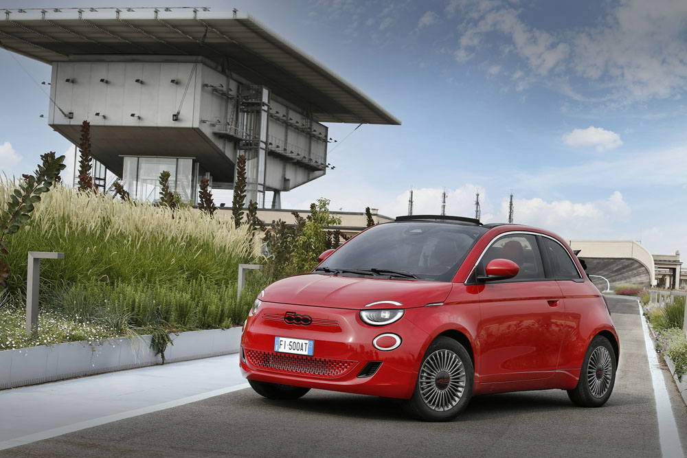 2023 fiat 500e urban range 6 Motor16