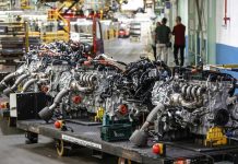 Sigue subiendo el coste de fabricación de los automóviles… pero cada vez menos