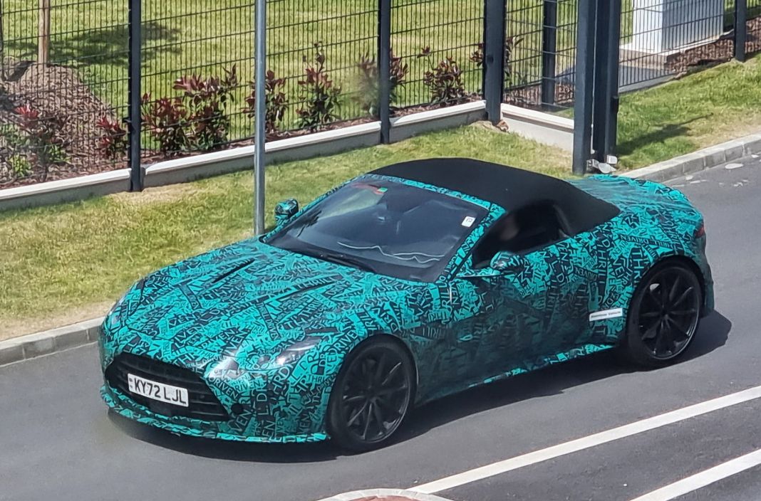 Aston Martin Vantage Volante facelift 2