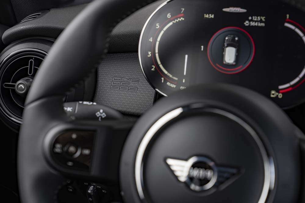 MINI John Cooper Works 1to6 Edition 22 Motor16