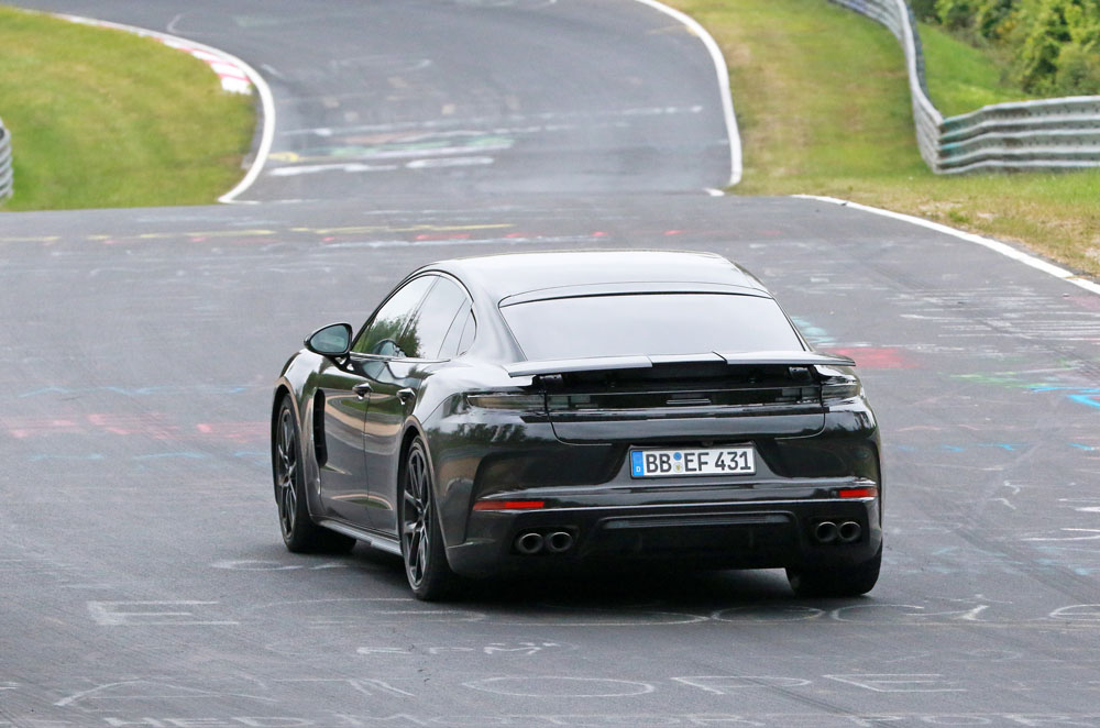 Porsche Panamera Ring 11 Motor16