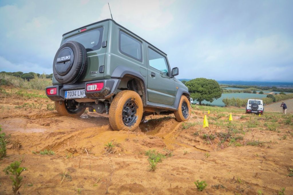 Suzuki AllGrip 08 Jimny Motor16
