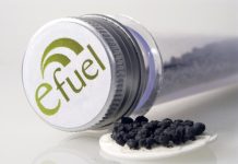 Así se fabrica el e-fuel, el truco para alargar la vida de tu coche gasolina o diésel