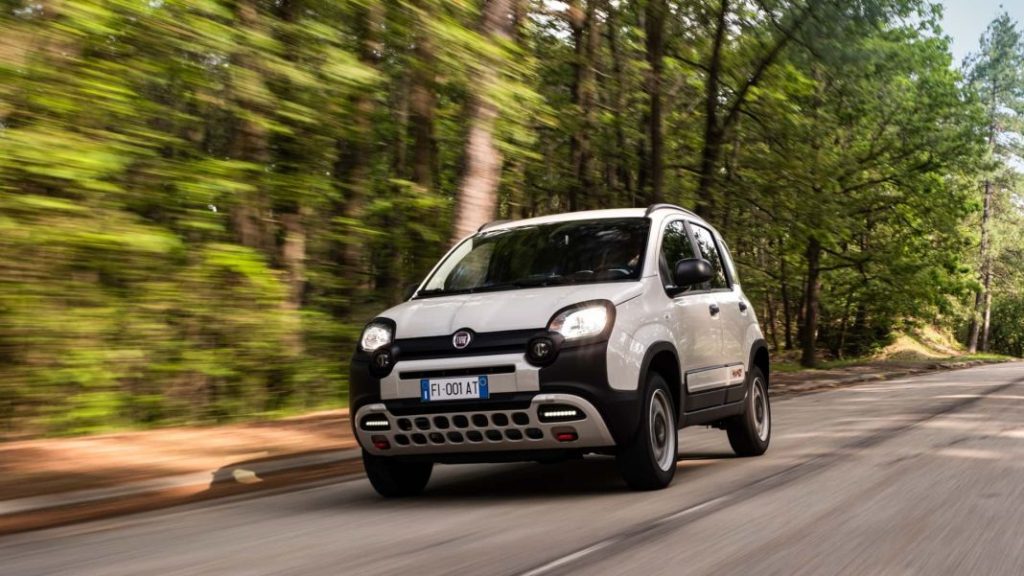 2023 fiat panda 4x40 3 Motor16