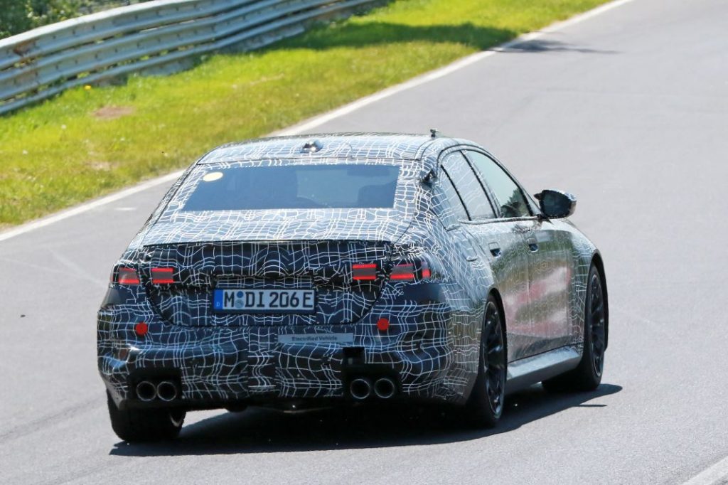 BMW M5 G60 hibrido 15 Motor16
