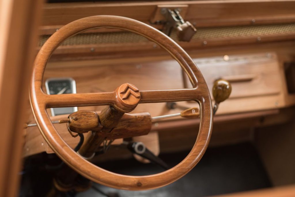 Citroen_2CV_madera (6)