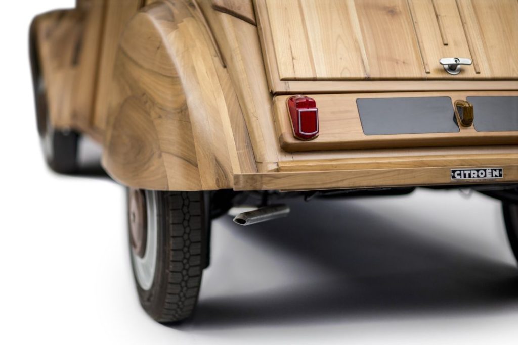 Citroen 2CV madera 8 Motor16