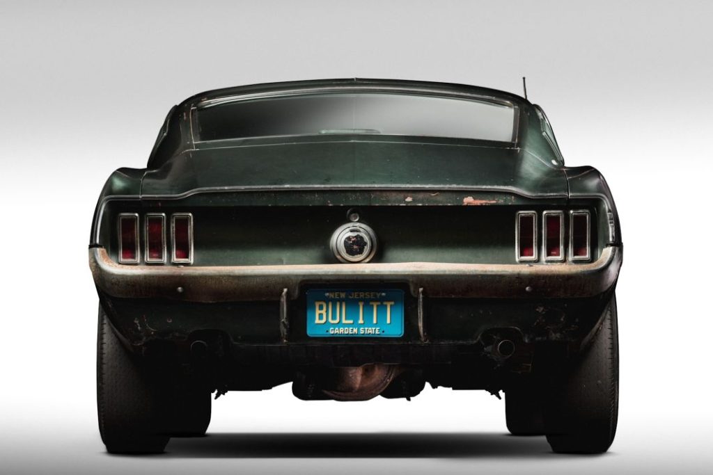 Ford Mustang Bullit trasero Motor16