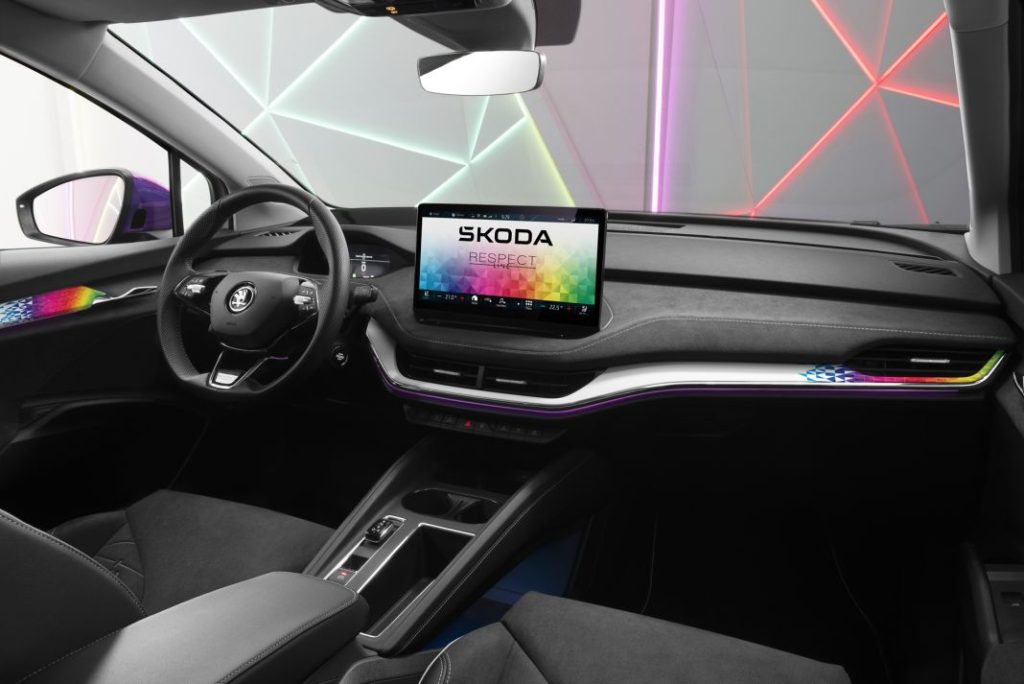 El interior del Skoda Enyaq Coupé Respectline también luce detalles específicos