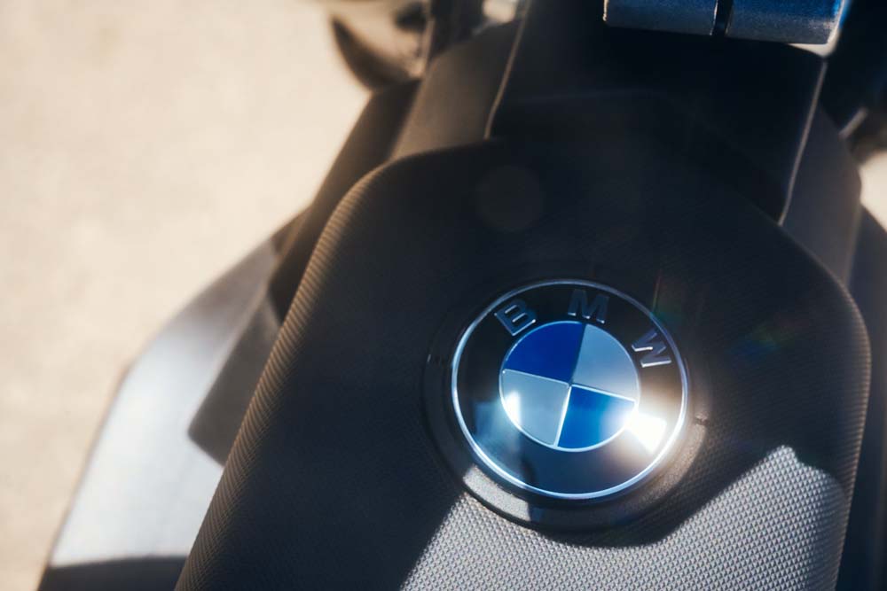 BMW CE 02 7 Motor16