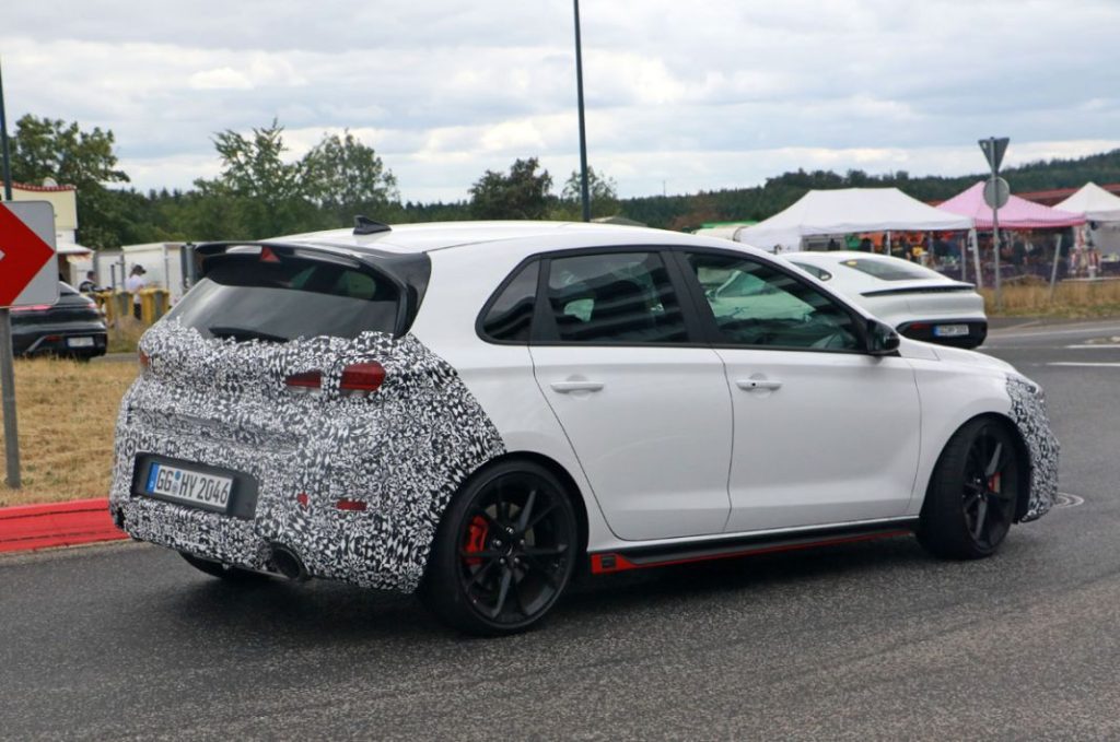 Hyundai i30N facelift 9 Motor16