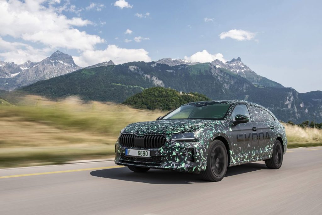 nuevo skoda superb 2024 38 Motor16