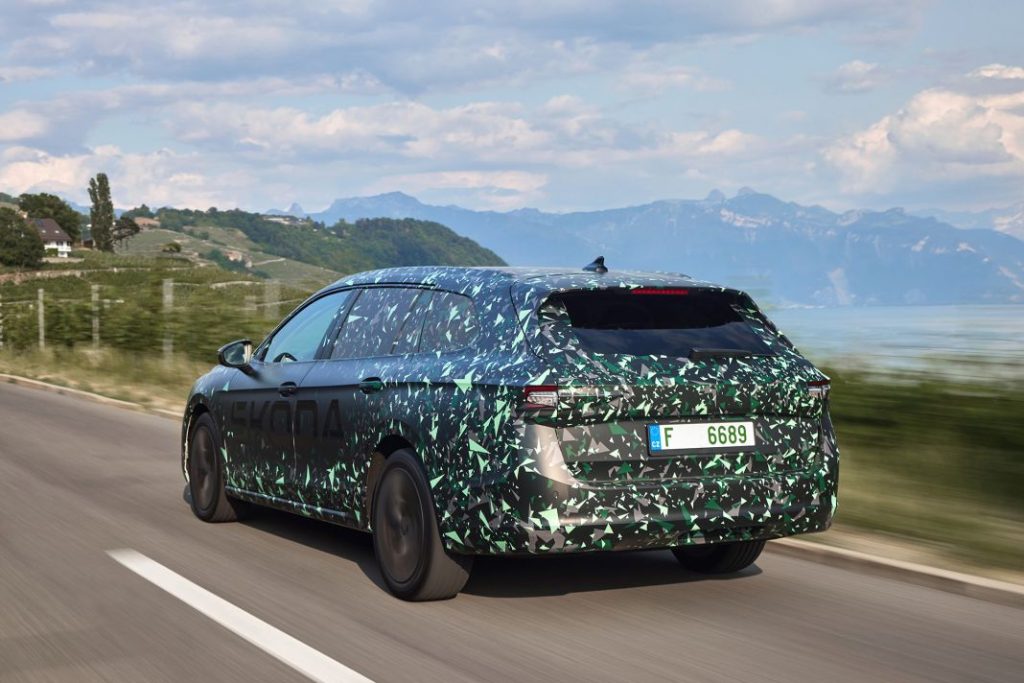 nuevo skoda superb 2024 46 Motor16