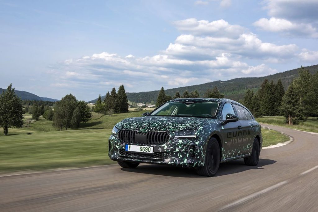 nuevo skoda superb 2024 51 Motor16