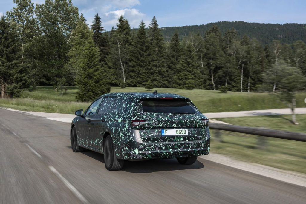 nuevo skoda superb 2024 53 Motor16