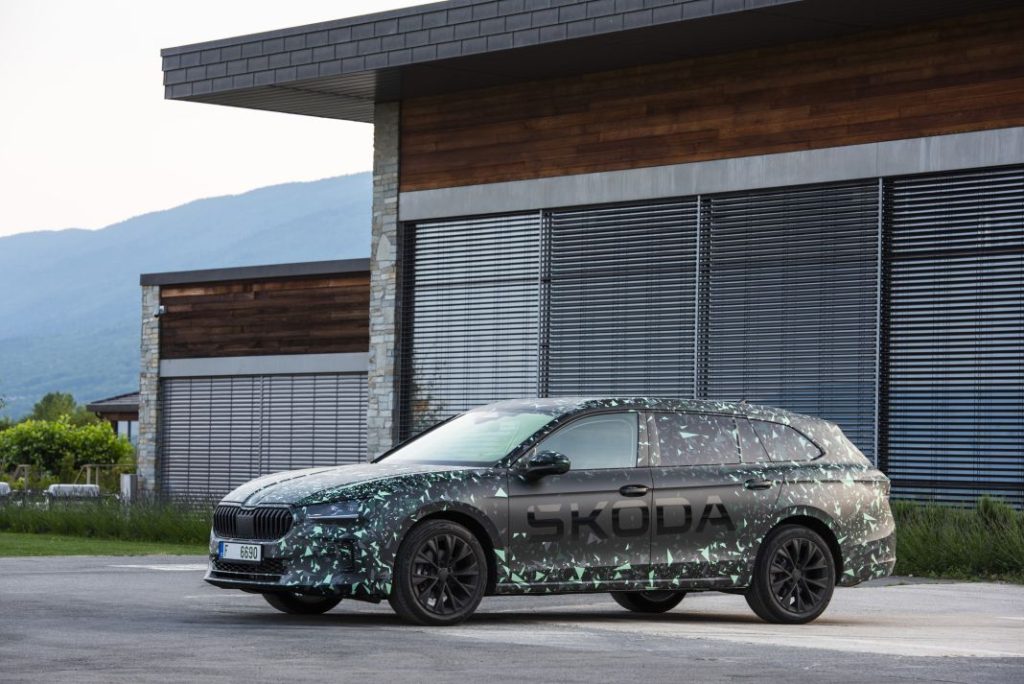 nuevo skoda superb 2024 56 Motor16