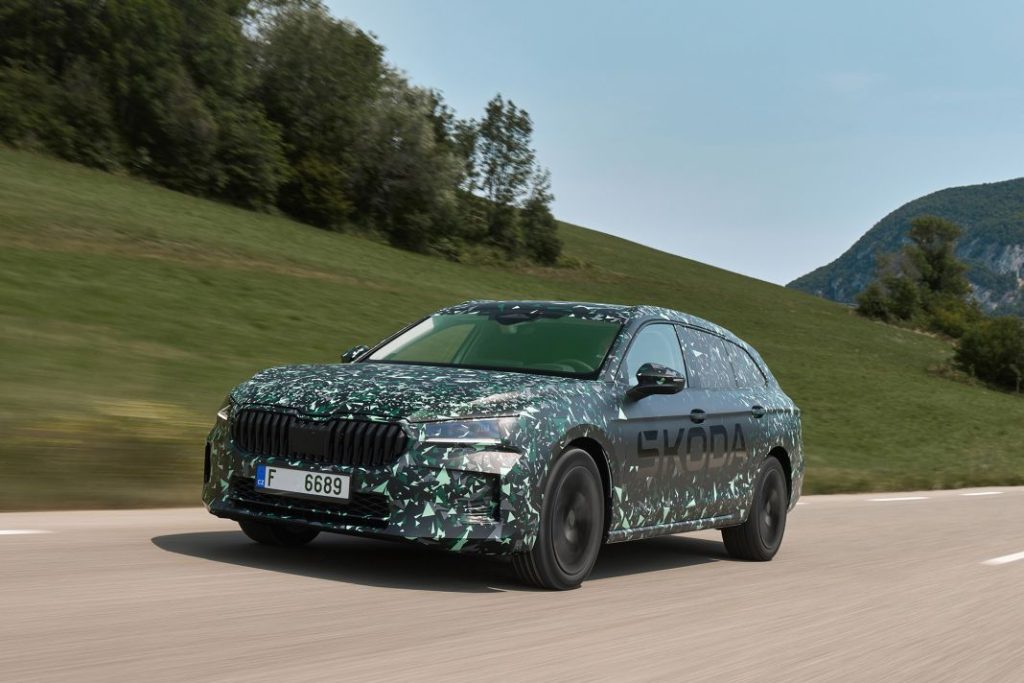 nuevo skoda superb 2024 59 Motor16
