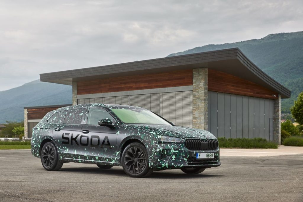 nuevo skoda superb 2024 65 Motor16