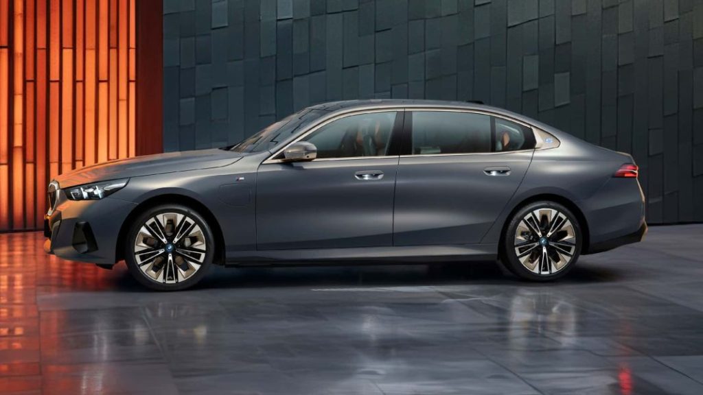 2023 bmw i5 lwbchina 3 Motor16