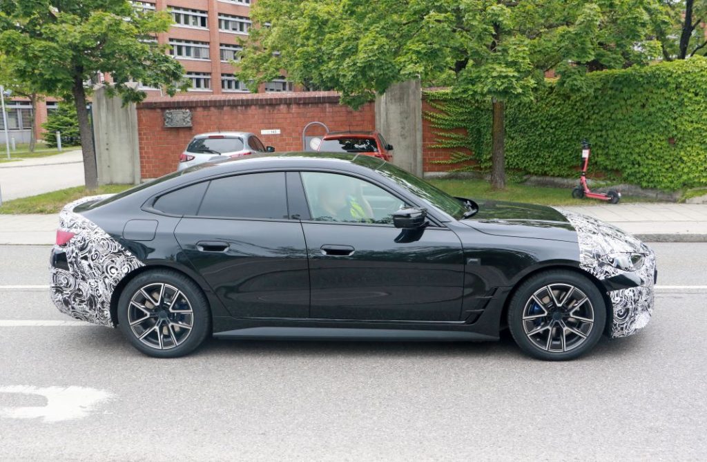 BMW i4 2024 (6)