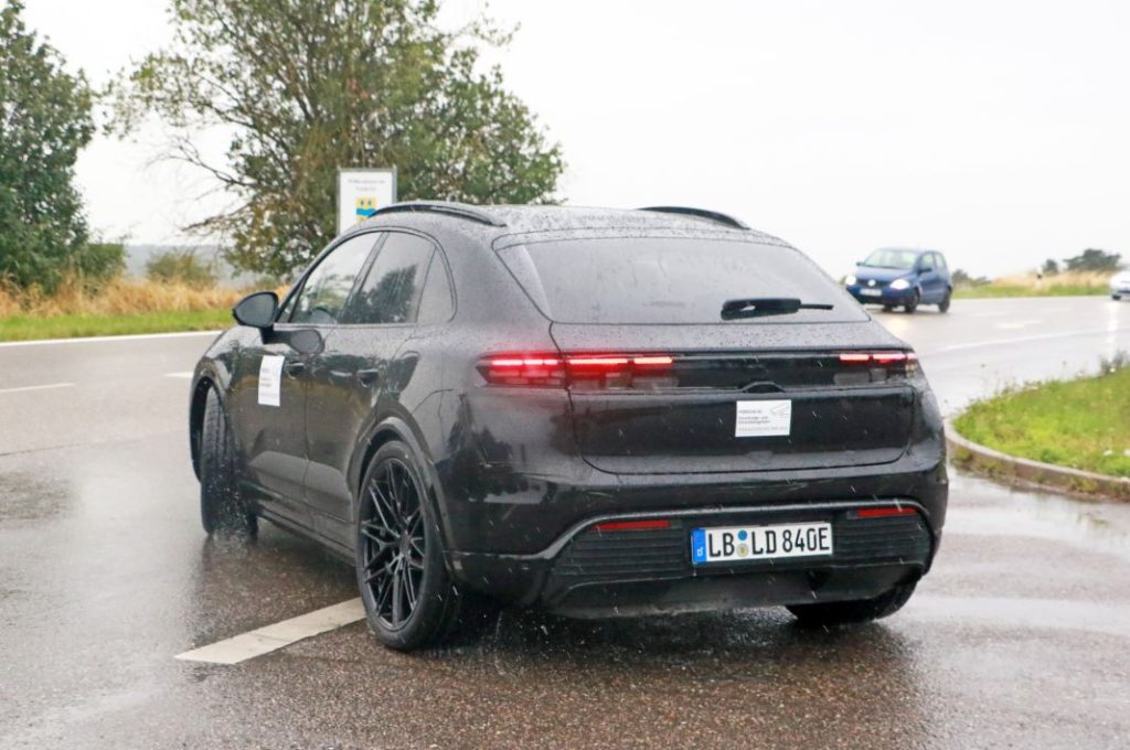 Porsche Macan electrico 2024 33 Motor16