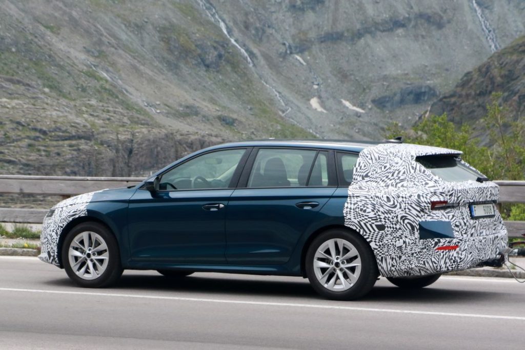 Skoda Octavia facelift 19 Motor16