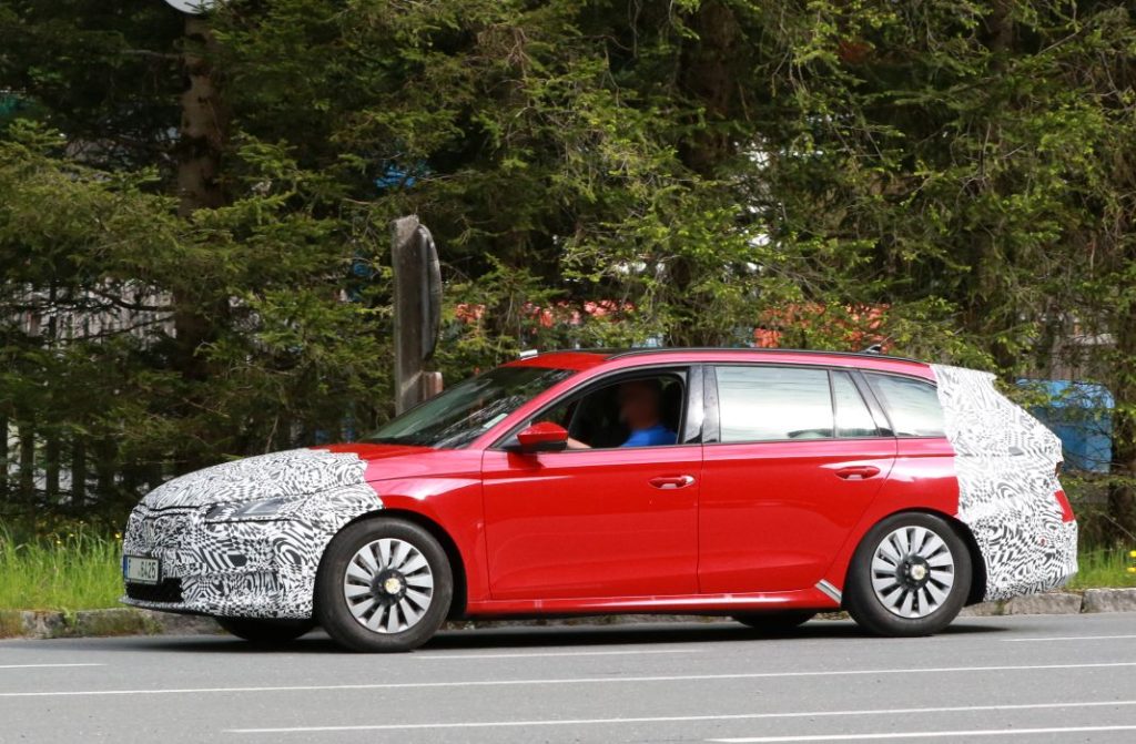 Skoda Octavia facelift 7 Motor16