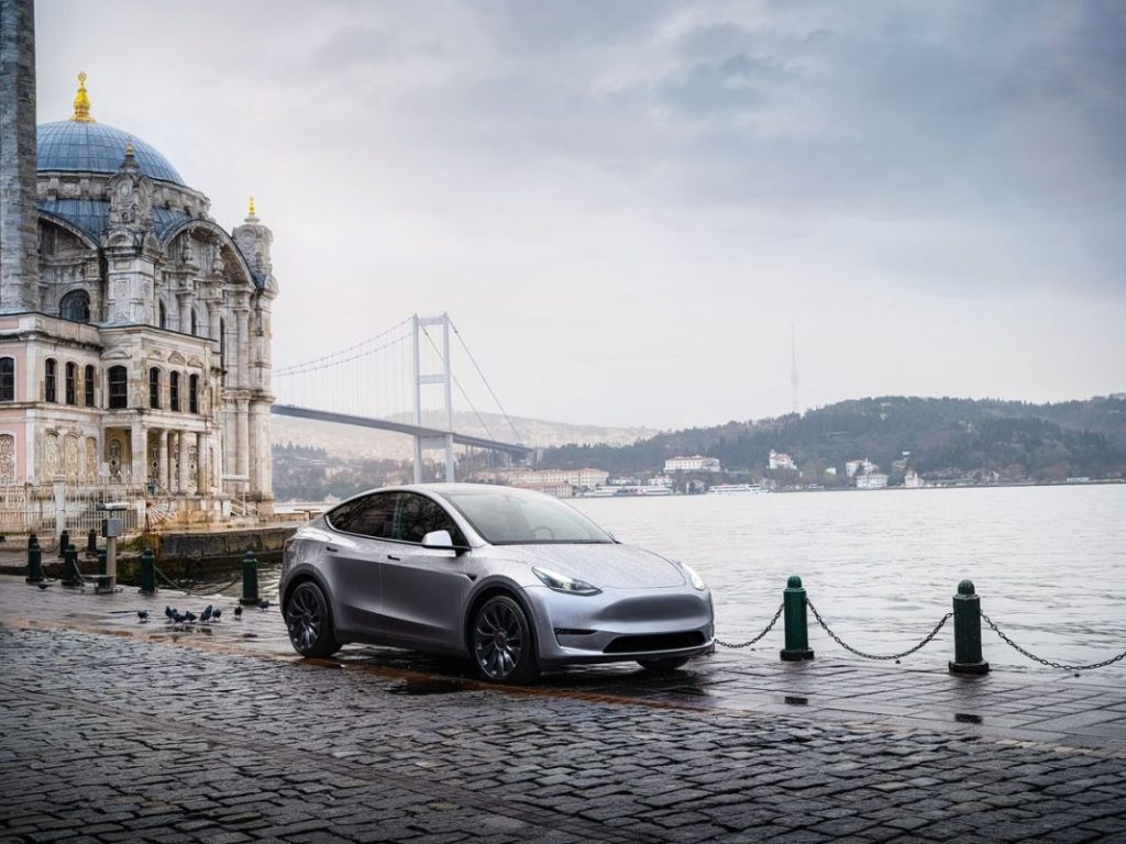 TESLA ModelY 02 Motor16