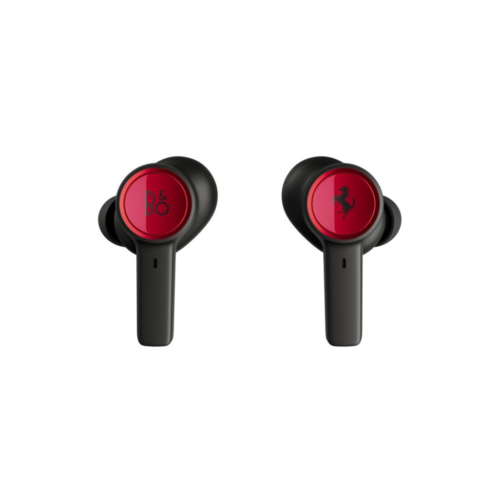 Nuevos auriculares y altavoces de Bang & Olufsen en colaboración con  Ferrari: calidad de audio premium y diseño exclusivo