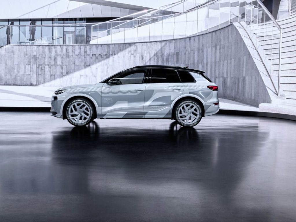 AUDI Q6 ETRON 27 Motor16