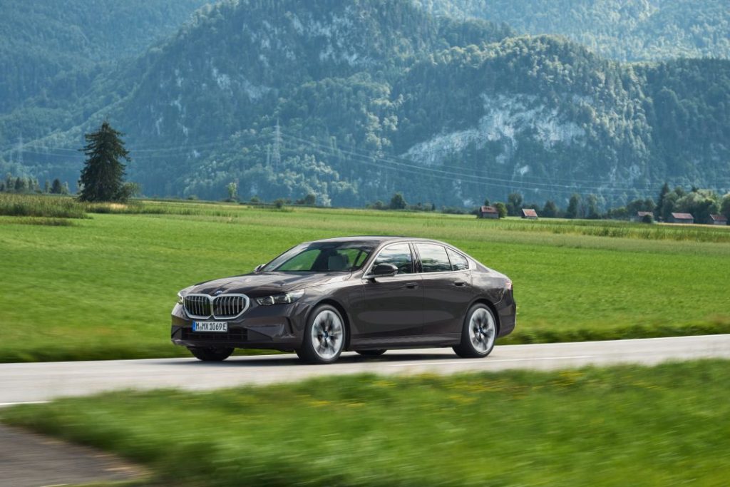 BMW Serie 5 530e Berlina 2024 1 Motor16