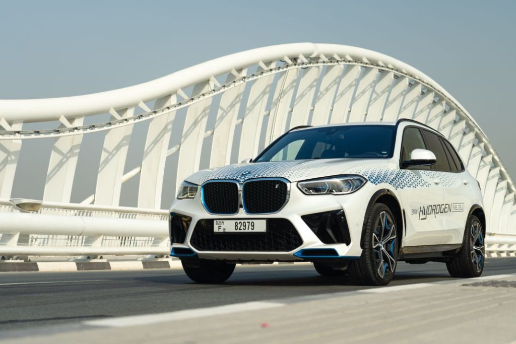 BMW iX5 hydrogen test 17 Motor16