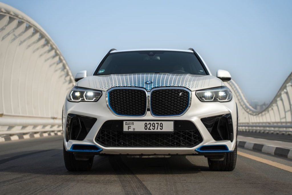 BMW iX5 hydrogen test 18 Motor16