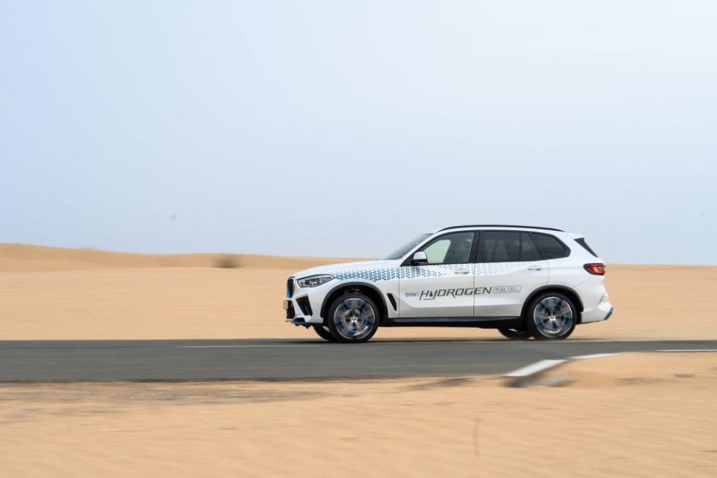 BMW iX5 hydrogen test 31 Motor16