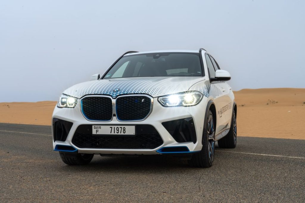 BMW iX5 hydrogen test 32 Motor16