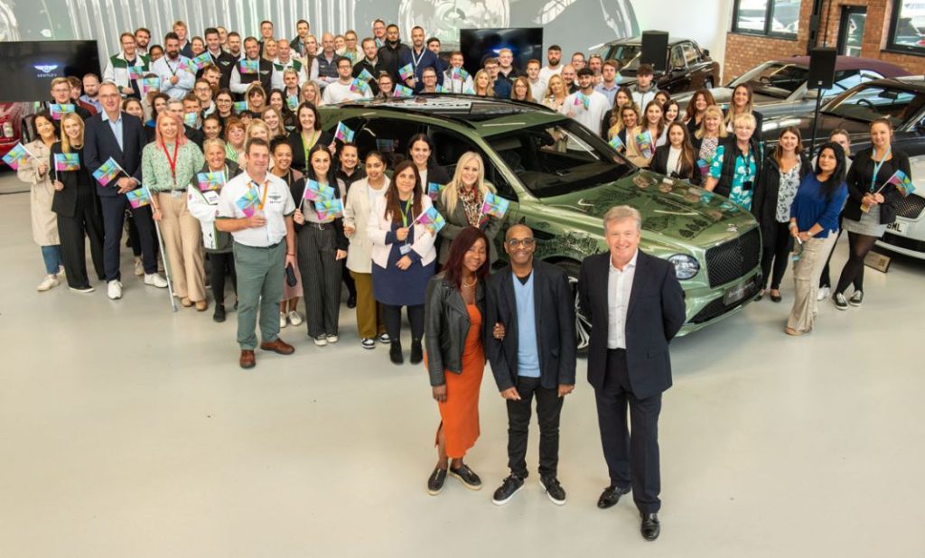 Belonging Bentayga 19 Motor16