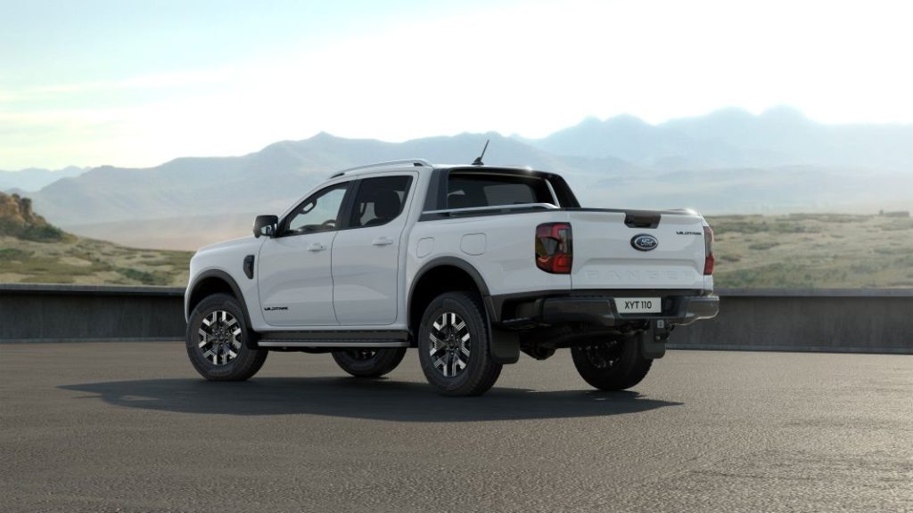 Ford RANGER PHEV 9 Motor16