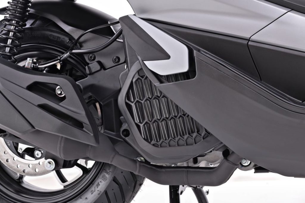Voge SR1 125 scooter 22 Motor16