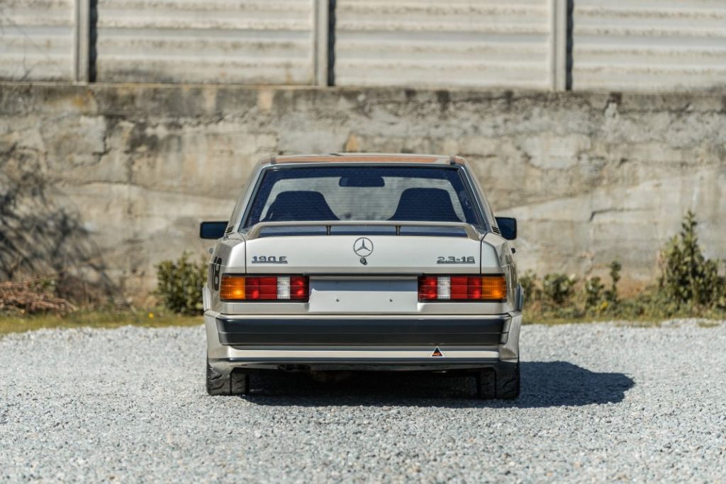 mercedes 190 e 23 16 nikki lauda 6 Motor16