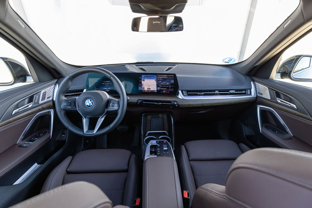 2023 BMW iX1 xDrive30. Prueba. Imagen salpicadero.