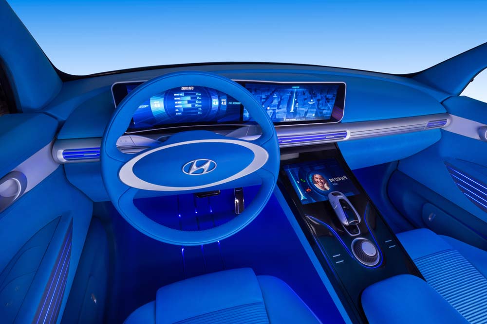 27hyundai fe fuel cell concept 2017 interior 05 hires Motor16