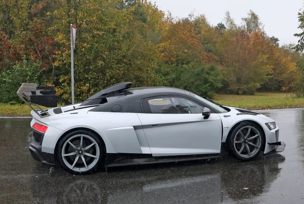 Audi R8 GT3 Street 10