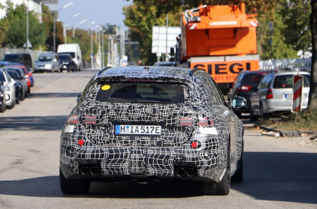 BMW M5 Touring 15 Motor16